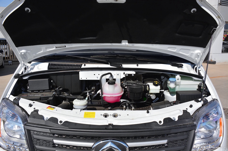 2022款大通MAXUS V80经典版6AMT中轴中顶127马力