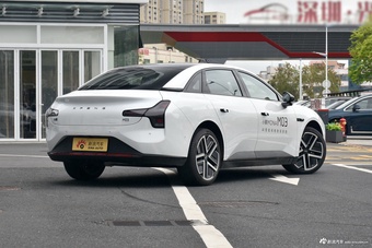 2025款小鹏MONA M03 600 超长续航 Max