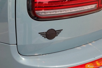 2023款MINI CLUBMAN 2.0T COOPER S 自在特别版