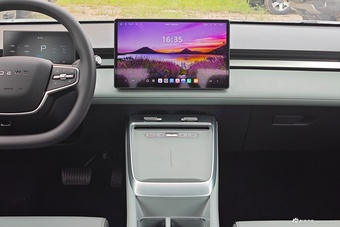 2025款荣威D6 450km 尊享版