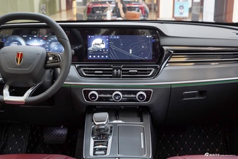 2026款红旗HS5 2.0T 两驱玄影版