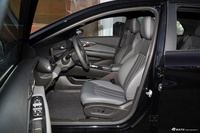 2025款影豹 270T DCT R-Style劲享版