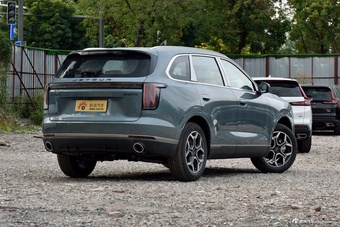 2026款捷途X70L 1.5TD 双离合舒适 5座