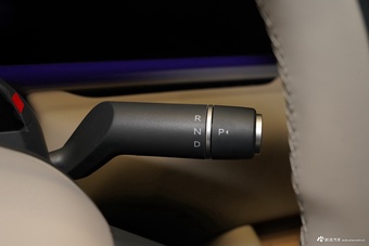 2026款奥迪E5 Sportback 钦定性能quattro型