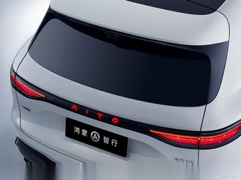 2026款问界M6增程 四驱Ultra 官图