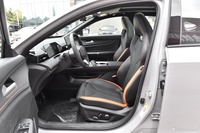 2025款长安UNI-V 第三代 1.5T 500Bar尊贵型