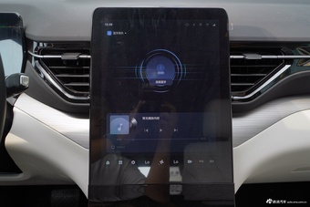 2025款悦意07 210km 悠享版