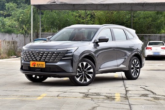 2025款长安CS75 PLUS 第四代 UItra 2.0T 新蓝鲸 擎风型