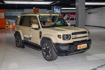 2026款iCAR V27 200KM四驱猎鹰700