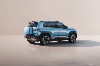 2025款钛3 501KM 后驱Ultra版 冰晶蓝