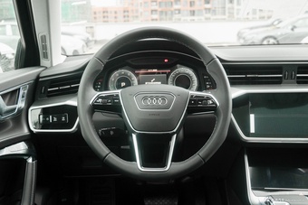 2025款奥迪A6 allroad quattro 55 TFSI