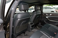 2025款奥迪A6L 改款 45 TFSI quattro 臻选动感型