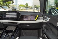 2026款一汽奥迪A5L 2.0T 运动版 Plus