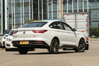 2019款宝骏RC-6 1.5T自动24小时在线精英型