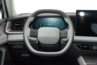 2026款探岳L PHEV PRO