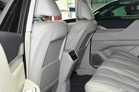 2025款至境L7 艾维亚