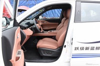 2024款长安UNI-Z蓝鲸智电iDD 125km 卓越型