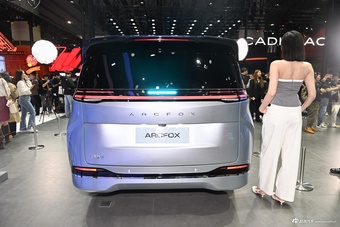 2025广州车展实拍：极狐N80KS