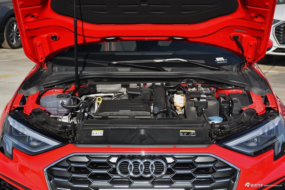 2021款奥迪A3L Limousine时尚运动型 