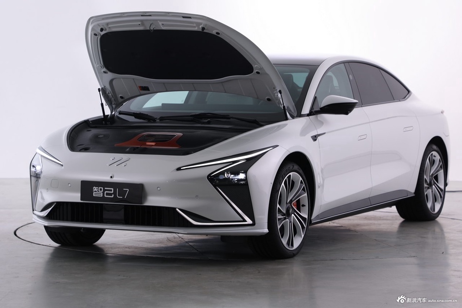 2022款智己L7 天使轮版