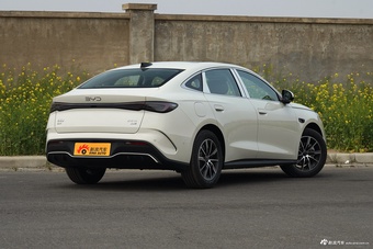 2026款海豹06DM-i 超享版 210KM尊享型