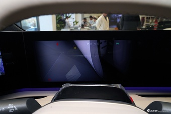 2026款奥迪E5 Sportback 钦定性能quattro型