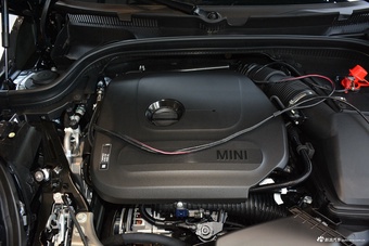 2025款MINI 1.5T COOPER 经典派 五门版