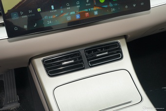 2026款汉EV 智驾版 705KM闪充尊荣型