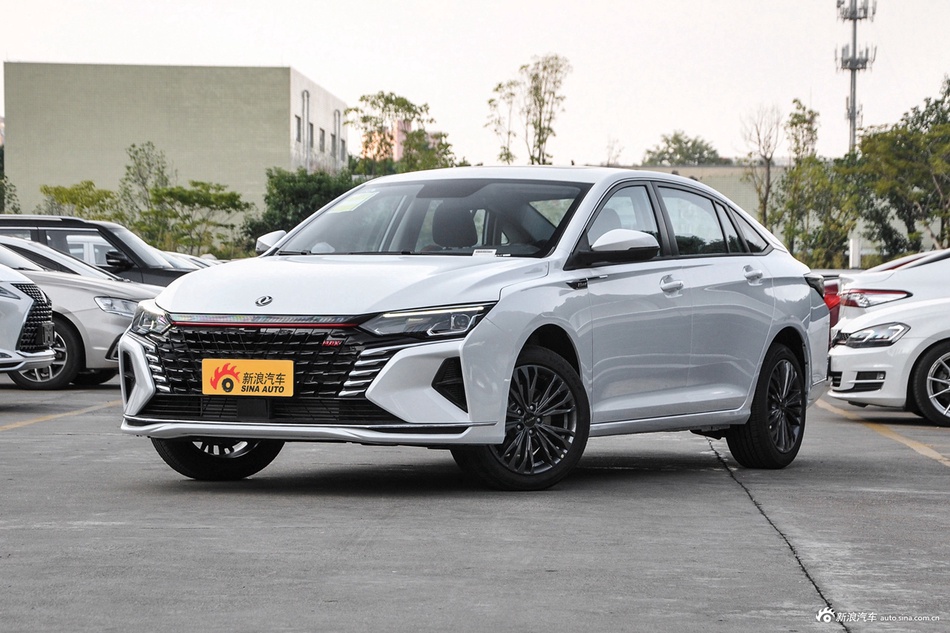 2023款奕炫MAX 1.5T 星驰版