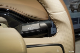 2025款昊铂HT 670 Max版