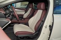 2026款海豹07 DM-i 1.5T 230km 旗舰型