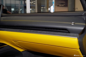 2025款小米SU7 Ultra