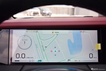 2024款传祺M8 宗师系列 400T 科技关爱版