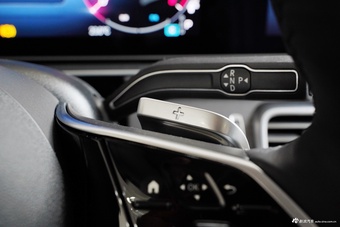 2025款奔驰GLE级 改款 GLE 450 4MATIC 豪华型