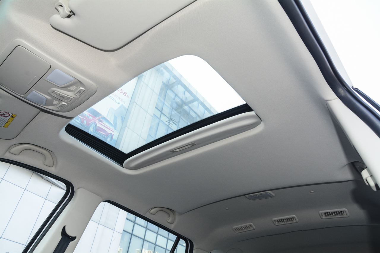 2019款斯威X7 1.8L手动舒适版7座