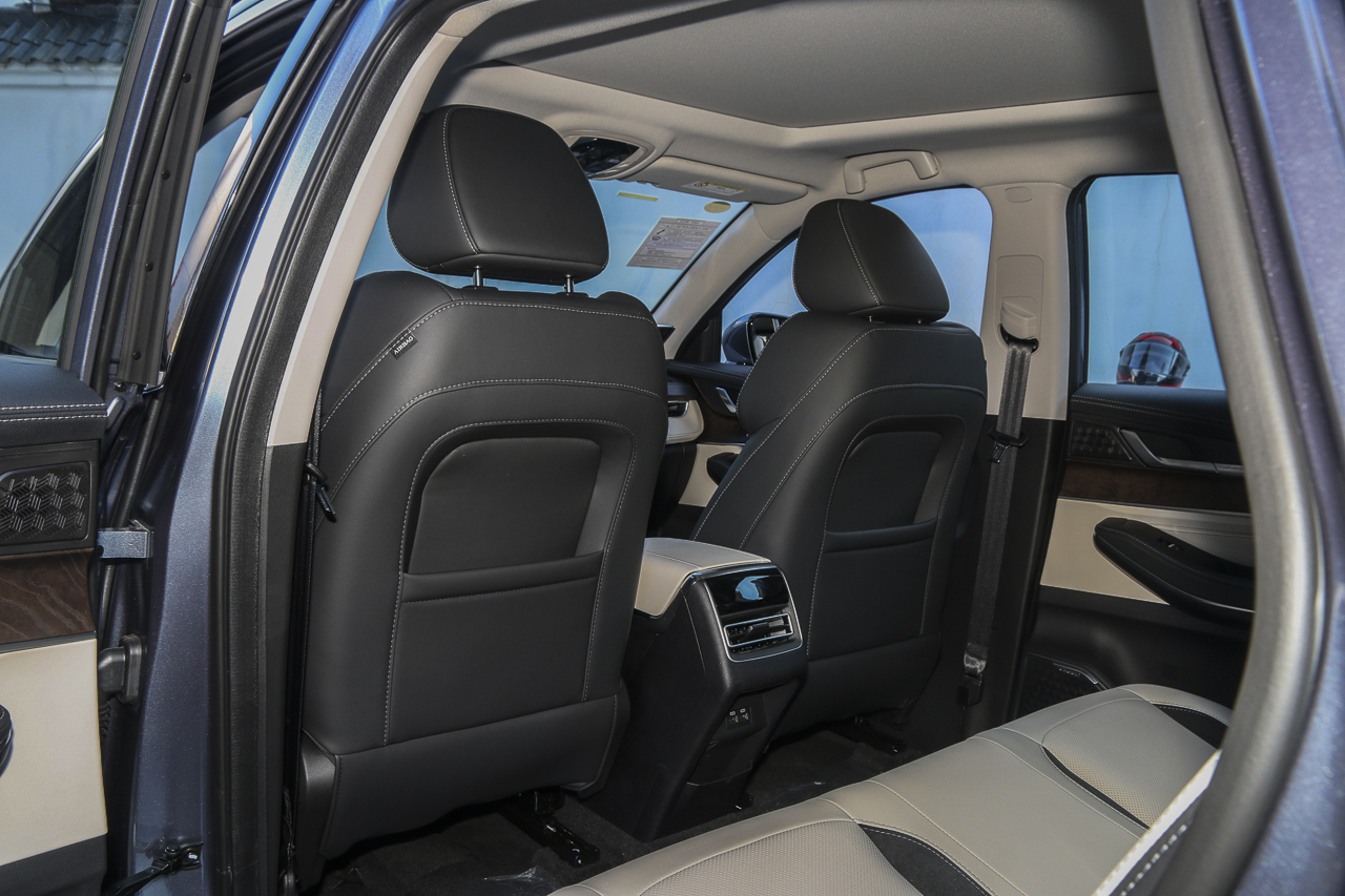 2019星途LX 1.6T 自动 星尊版