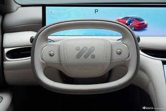 2025款智己L6 四驱性能版