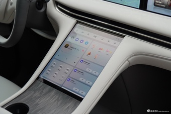 2025款智己LS7 焕新版 Ultra