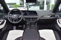 2025款凯迪拉克CT5 28T 赛道性能版