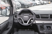 2023款上汽MAXUS G10 2.0T 手动多功能版 柴油 7座