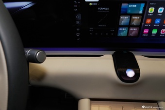 2026款奥迪E5 Sportback 钦定性能quattro型