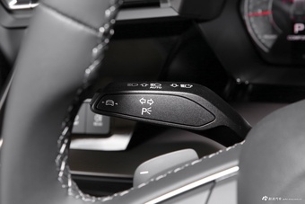 2025款奥迪A3 Sportback 35TFSI 飞驰尊享型 +豪华臻选包