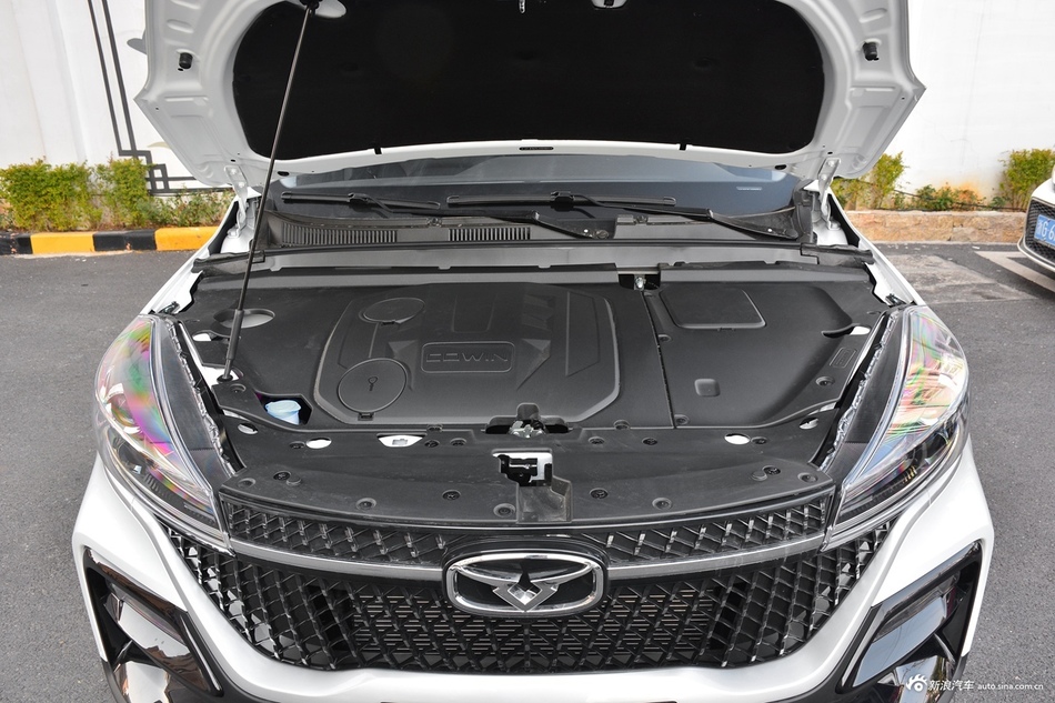 2020款炫界改款1.5L手动炫 