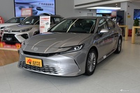 2026款凯美瑞 2.0GVP 豪华版