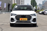 2025款奥迪Q3 Sportback quattro45周年典藏版 40TFSI 时尚型