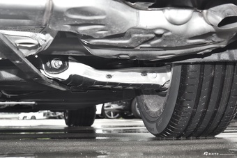 2025款奥迪A6L 改款 40 TFSI 豪华动感型