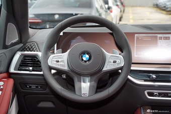 2025款宝马X5 xDrive 40Li M 运动套装