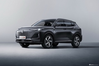 2025款长安CS55 PLUS 第三代 蓝鲸 1.5T 500Bar尊贵型 官图