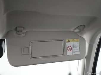 2025款坦克300 Hi4-T