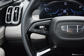 2025款博越L 第四代 1.5TD DCT 扬帆